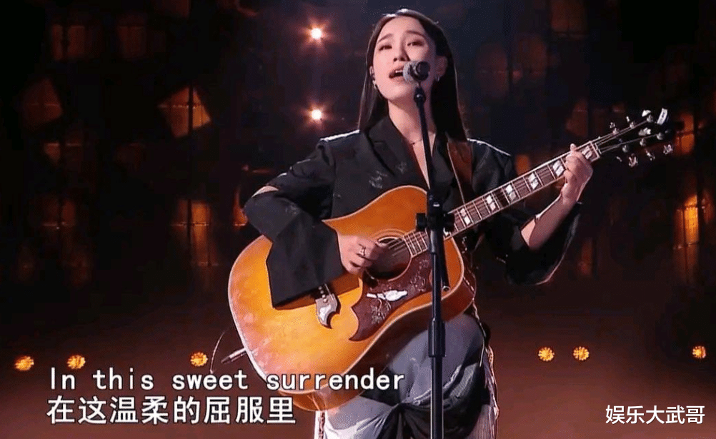 李雪琴|《中国好声音》被吐槽，贺三不比姚晓棠唱的好听？票数怎能差一半