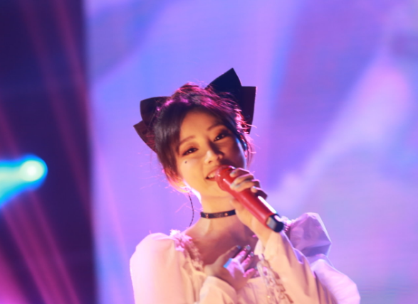 春晚|B站跨年晚会众星云集，周深、冯提莫强势来袭，深情献唱甜美歌曲