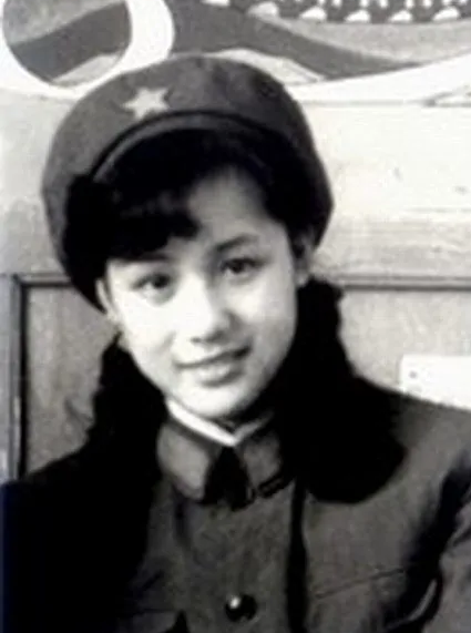 康熙王朝|“最美容妃”李建群：与导演同居24年却没有名分，已悄然离世