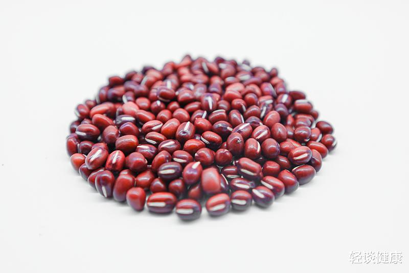 胃酸|儿科医生提醒：想要孩子脾胃健康，常吃4种食物，长高个脾胃好