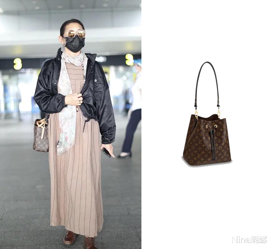 Nina昵娜|62岁倪萍终于不低调，穿夹克搭连衣裙走机场，挎2万包像时尚博主