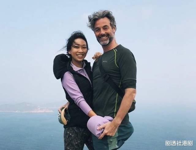 知否知否应是绿肥红瘦|恭喜！香港著名富三代嫁外国人三年后宣布怀孕，父亲年初患淋巴癌离世