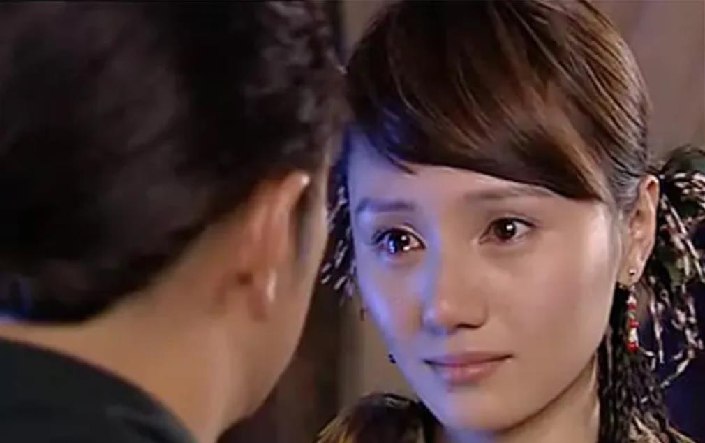 江玉燕|那个“把全剧杀得只剩下片名的女人”，带给我童年阴影，持续至今