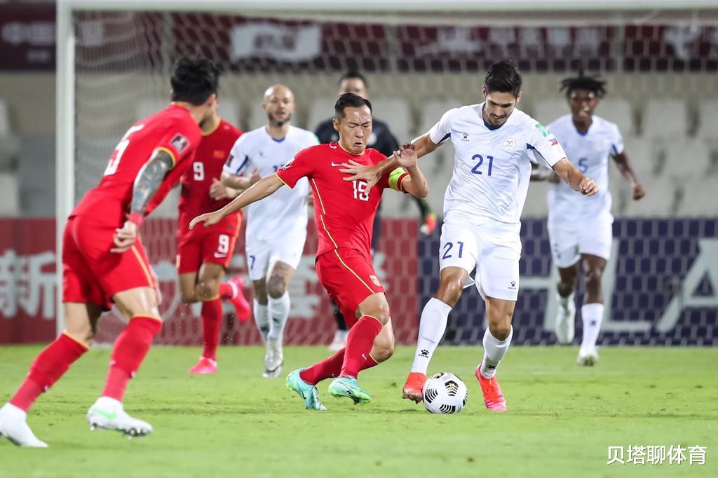 武磊|武磊全场最佳引争议：艾克森一点都不厉害！阿兰只上场5分钟？