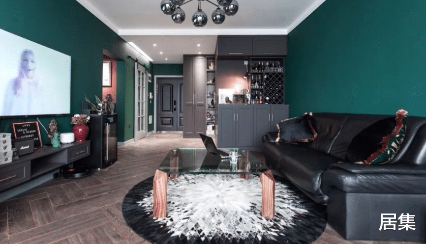 用色彩打造现代风，享受复古摩登感，独具时尚感