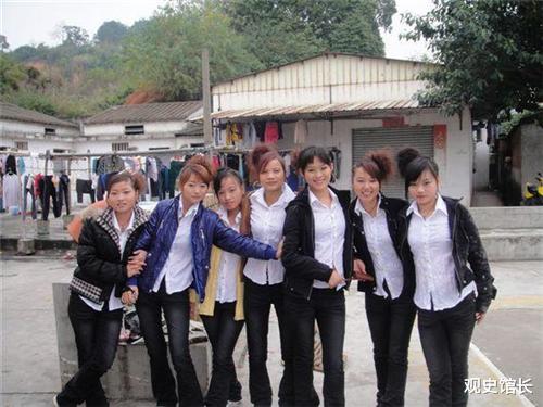 观史馆长 流水线女工逐渐消失的背后,其实是三千万光棍“悲惨”人生的开始