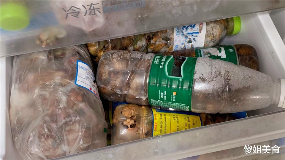 2个人的生活储备,冰箱满了不稀奇,有这些囤货,冬天不用出门了