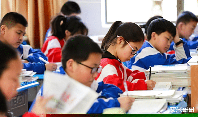 艾米哥哥|给小朋友们的一封信，强国之少年，对沉迷网游说“不”
