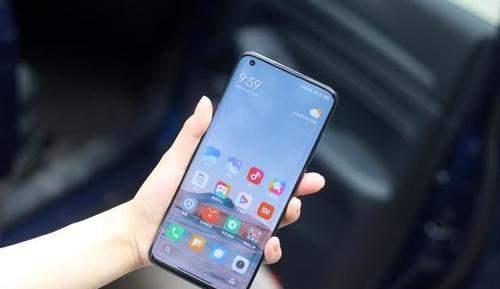 iPhone|120W+4800万双主摄，昔日旗舰再创新低，二手价从5999将至2698