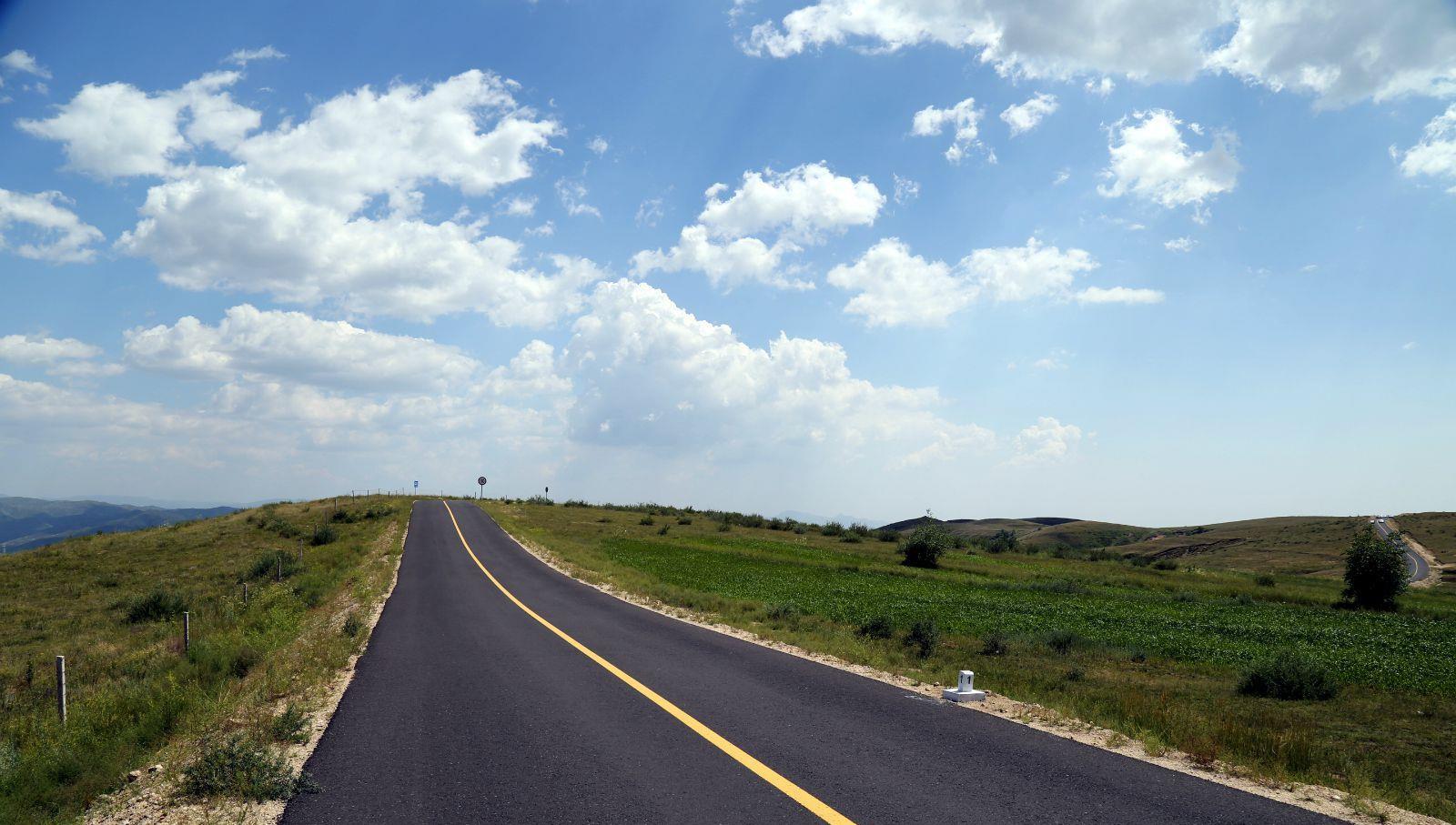 行星秘闻|河北有一天然草原，被誉为“坝上第一原”，满眼苍翠，关键还免费