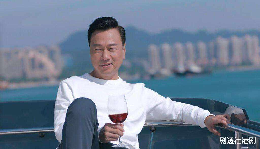 人物设定|TVB力捧小生演技遭狠批，为角色学拳想打业余赛，因职业打消念头