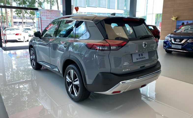 SUV|车动态：沃尔沃S60上市；揽胜极光L首发；比亚迪新车曝光