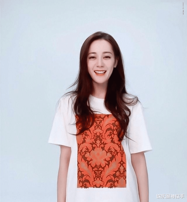 袁冰妍|除了迪丽热巴，袁冰妍的闺蜜还有她，相隔8年合影见证两人友谊