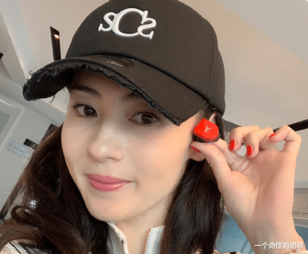 一个奇怪的男孩|娱记爆料！谢霆锋和张柏芝将要复婚，为大儿子进入演艺圈铺路，发生了什么？