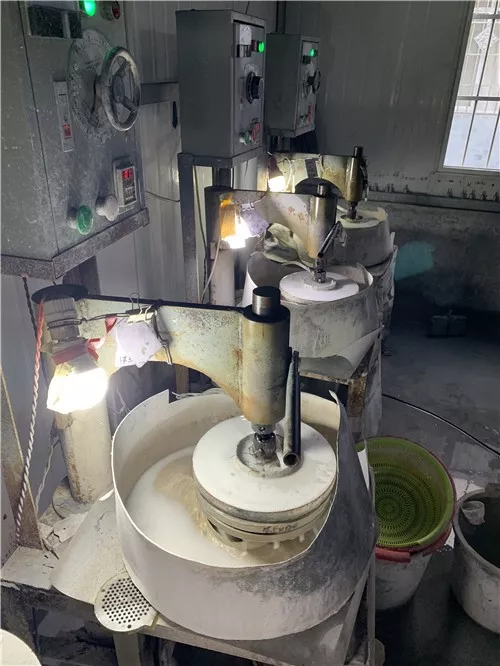 玉雕|和田玉籽料圆珠老型珠是如何诞生的？