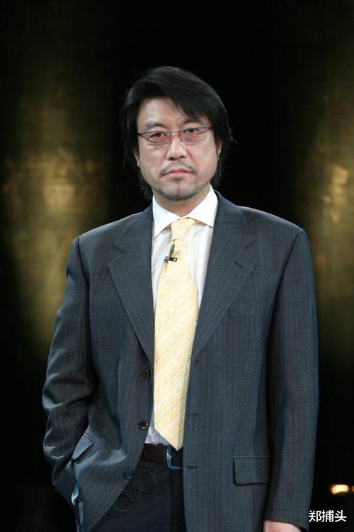 徐俐|新闻女主播徐俐退休,最后一次直播两次挥手道再见,对观众依依不舍