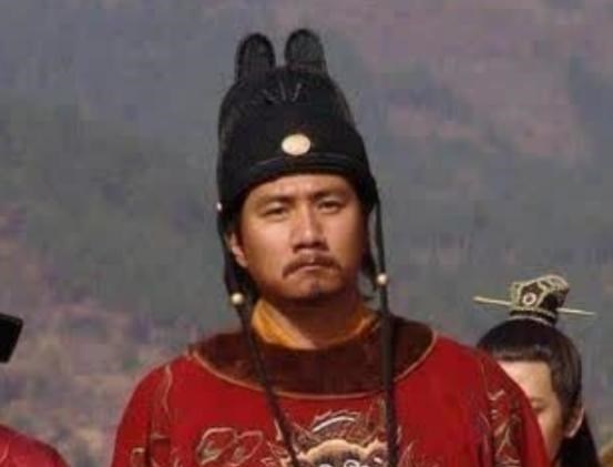 奶豆说育儿|太子朱标落水，众人跳水救人，朱元璋看到侍卫们衣服靴子后：斩了