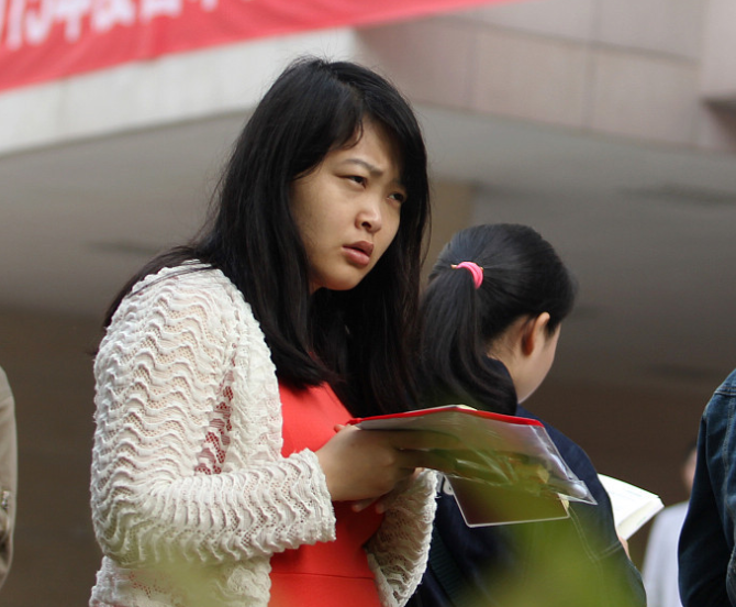 求职|“回家考公务员比自己找工作强”，家长高瞻远瞩，学生却不以为然