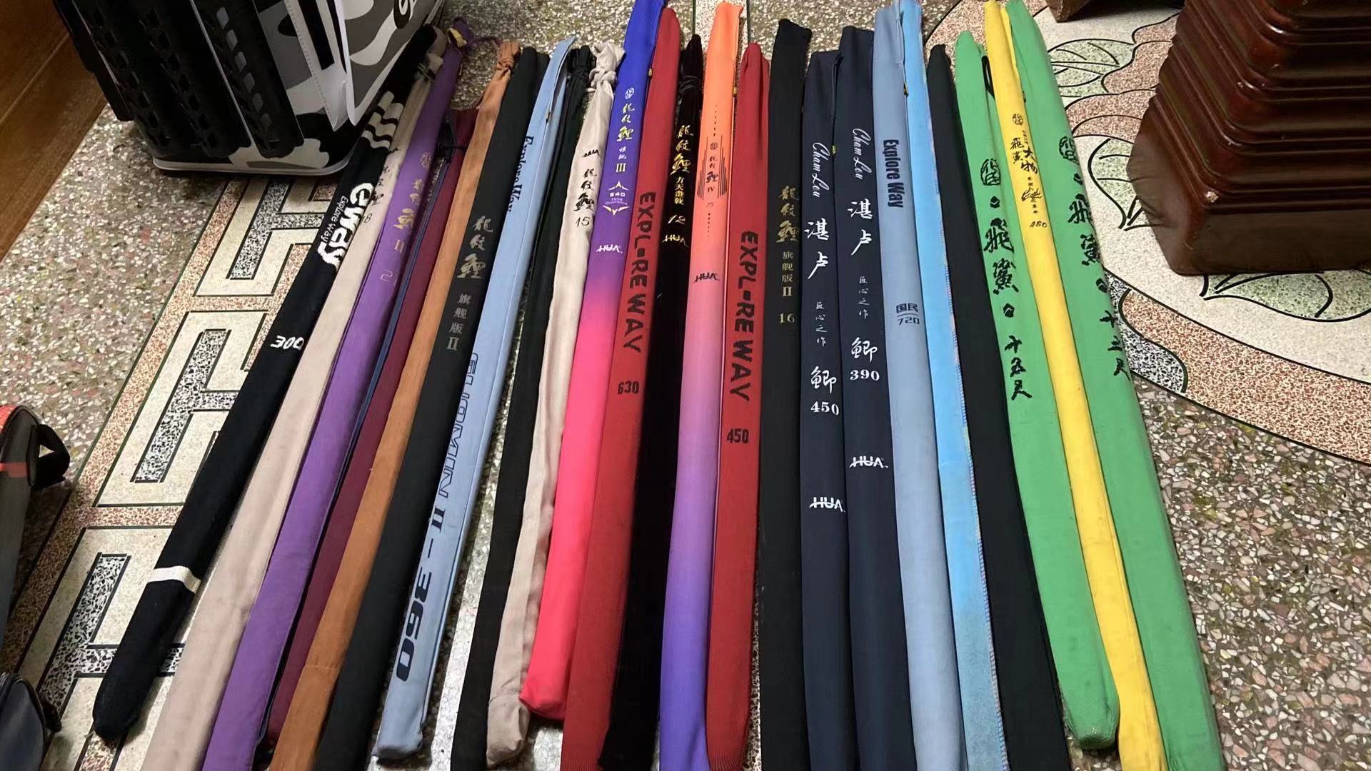 |又粗又硬的跟又细又软的鱼竿有什么区别？老司机带你少花冤枉钱！