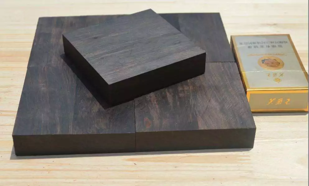 小叶紫檀|名贵红木家具（木材）排行榜