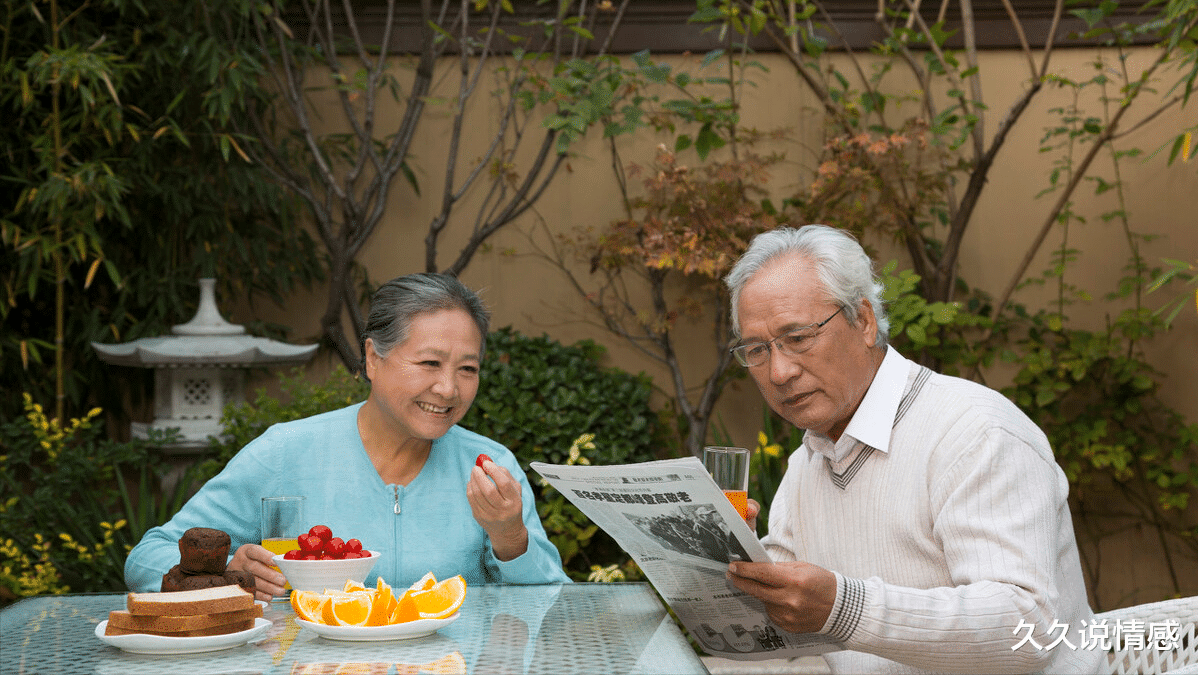离婚 和42岁男人再婚2个月散伙，60岁大妈：他要求太过分，我接受不了