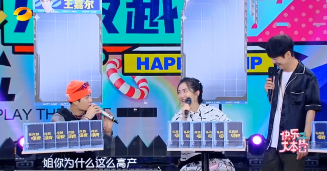 谢娜|谢娜为女儿写新歌，创作灵感来源女儿喜欢吹泡泡，与大张伟一起合作完成