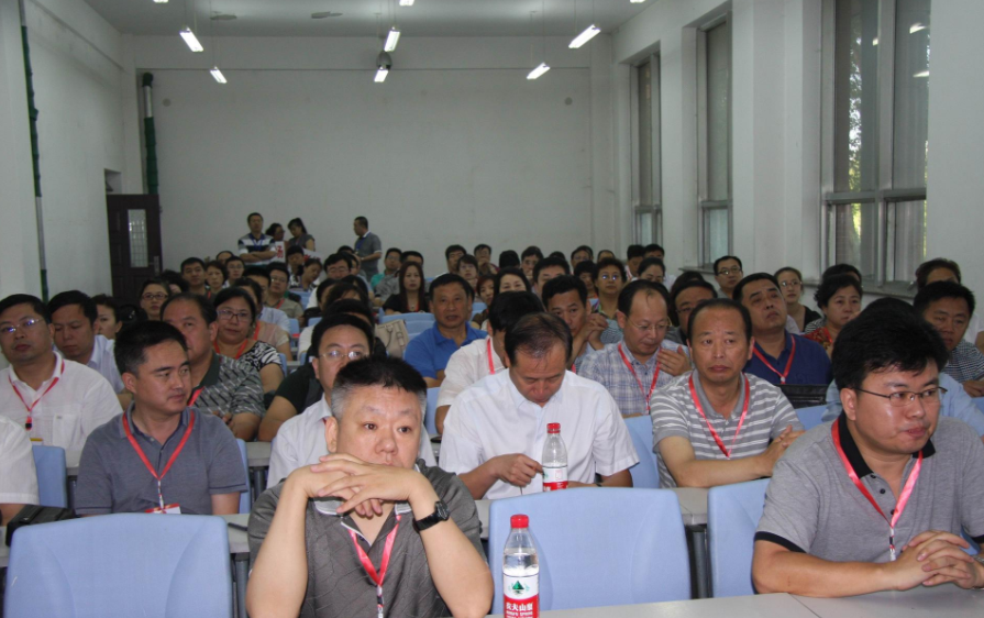 政审|考生公务员政审“被刷掉”，得知真相伤心欲绝，政审原来还查这些