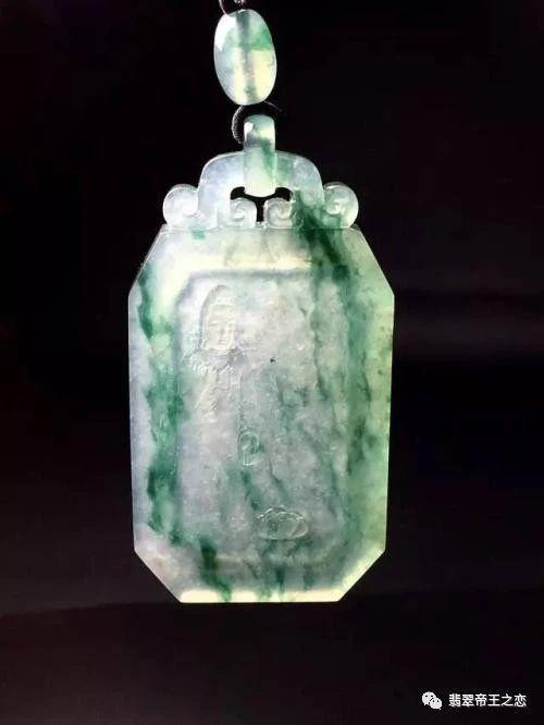 银元|有种美深入骨髓,有种花长在翡翠内里。