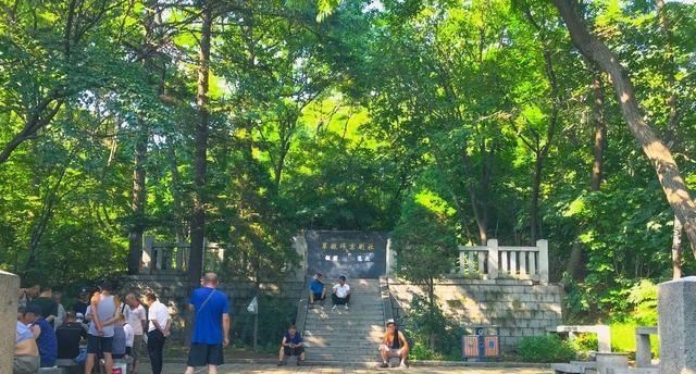 教教你家娃|丹东这个公园竟然是“日本神社”改造而来，鸟居变大门，真有创意