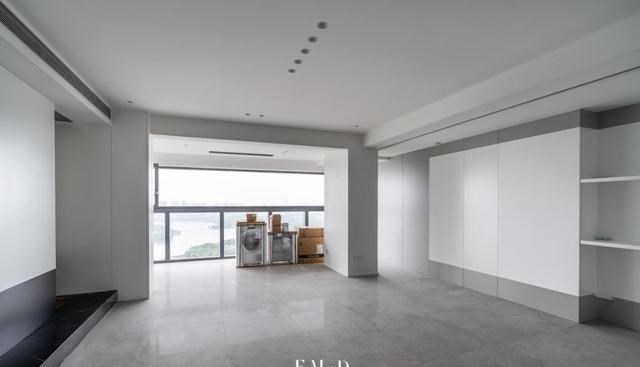 |260㎡大平层的“真爱”设计，背景墙设隐形门藏卫生间，不破坏美感