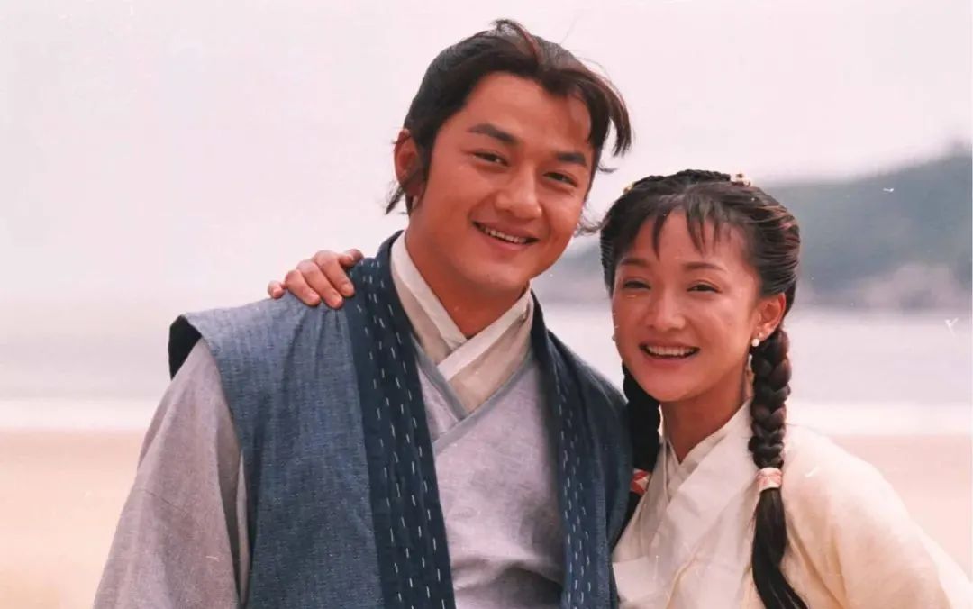 周迅|周迅离婚十个月后，变了