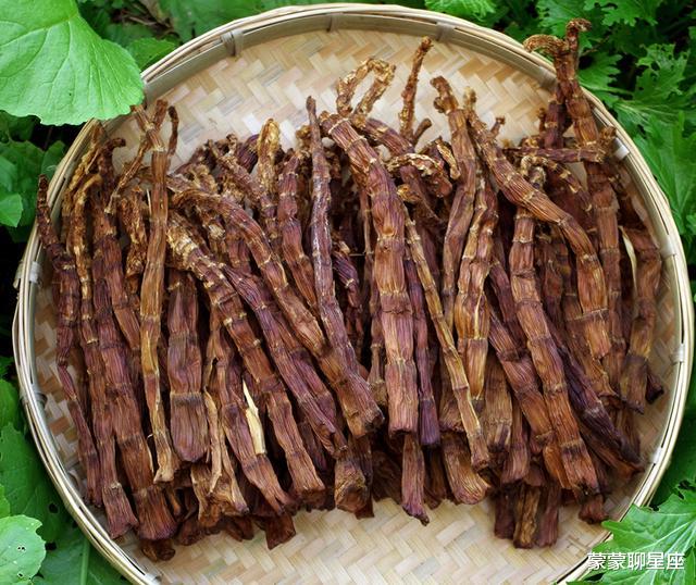 蒙蒙聊星座|江西十大名菜，其中一道被郭沫若称为天下第一菜，吃过的都想再吃