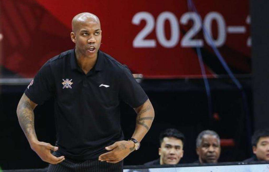 北控男籃|CBA總教頭下課倒計(jì)時(shí)！杜鋒、楊鳴都得讓三分，曾奪3個(gè)總冠軍