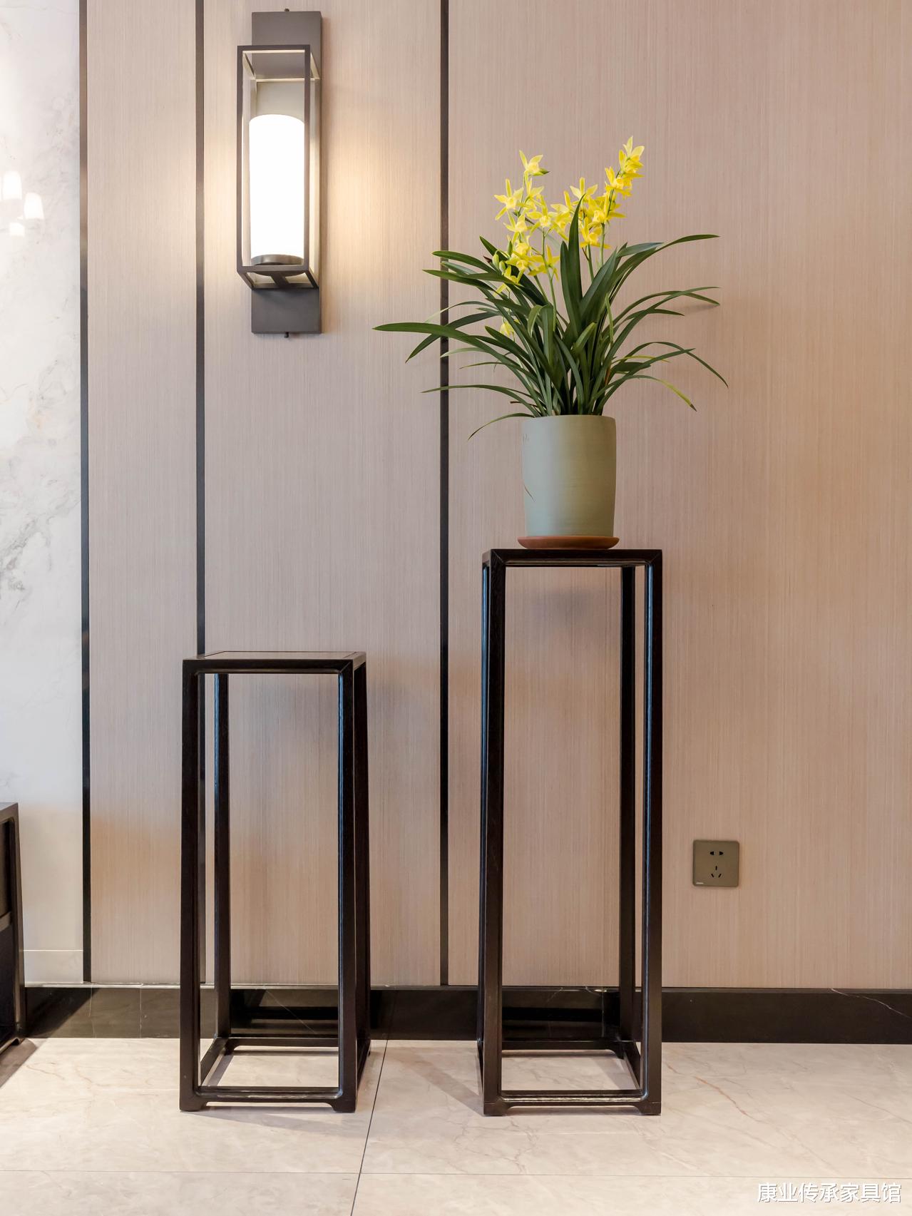 新中式，浪漫与优雅共生，舒适与自在交融