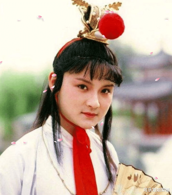 红楼梦|《红楼梦》33年后演员现状：54岁薛宝钗仍未婚，王熙凤一生无子