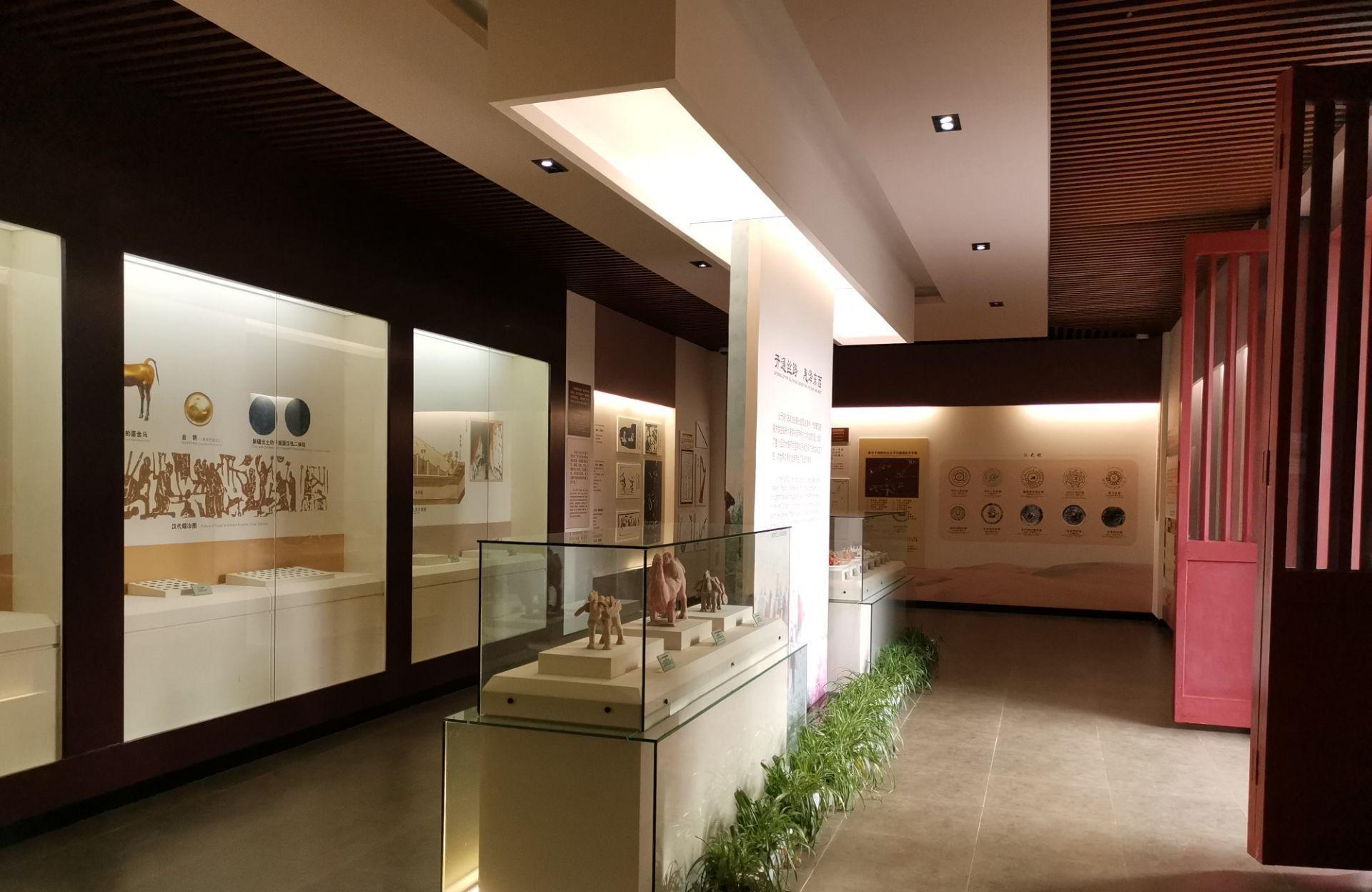 家有三经 他弃政从商，兴办20多家企业，坐拥5座豪宅，被称“南通精品”