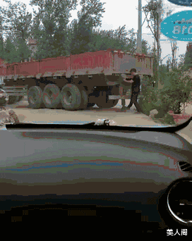 美人阁 小哥，我就想知道你怎么跟你老婆解释哈哈