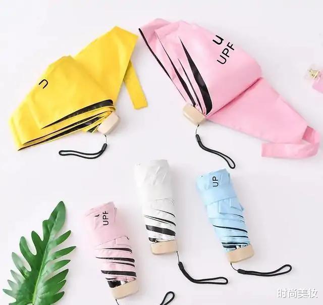 薇娅|薇娅“懒人伞”一夜爆红,40度出门不怕晒,网友:防晒霜可以扔了