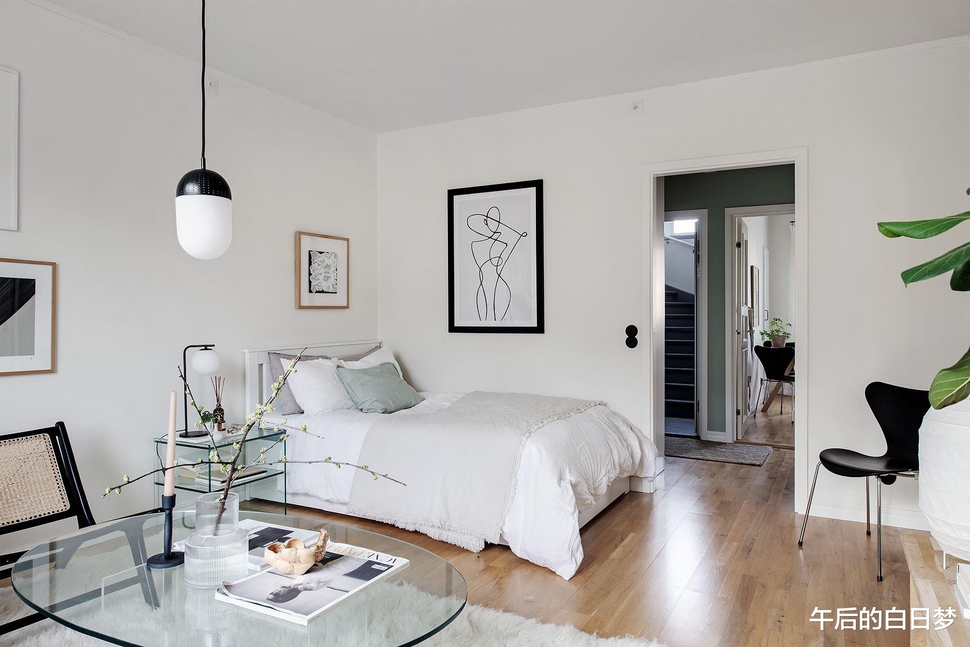 36㎡小公寓，有着美好的室内布局，温暖明亮的空间舒适度爆棚