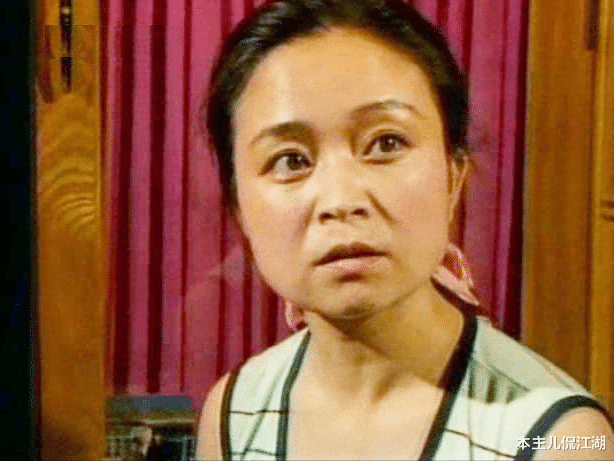 刘莉莉|母亲专业户刘莉莉：嫁“炊事班”大周，巅峰期放弃事业，美国生女