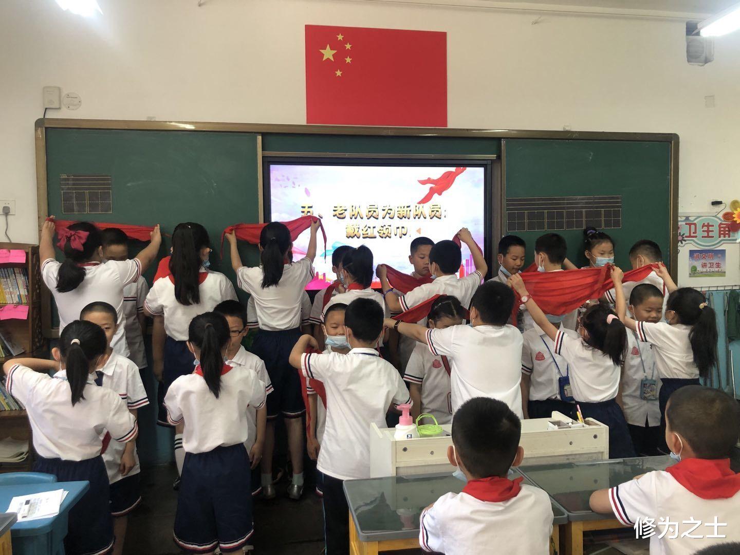 9岁女儿学校摔伤却不愿说出实情,为啥?