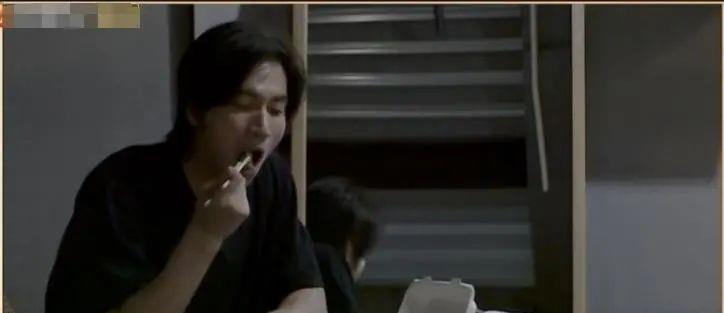 棉妈育儿经|20年后F4现状:有人一年没收入、有人豪宅变废墟、有人成商业大佬