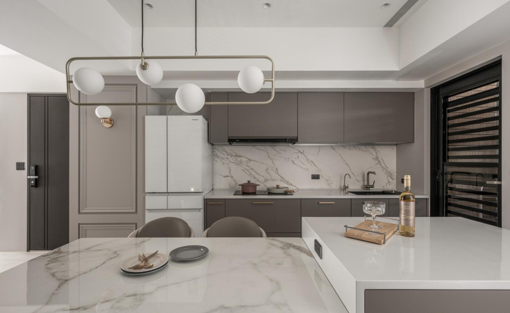 参观她98㎡新家,色彩高度统一,设计“化整为零”,太高级了