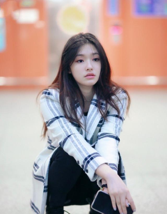 杨洋|八卦：杨洋，吴京，杨幂，刘诗诗，张子枫，林允，冯绍峰，唐嫣