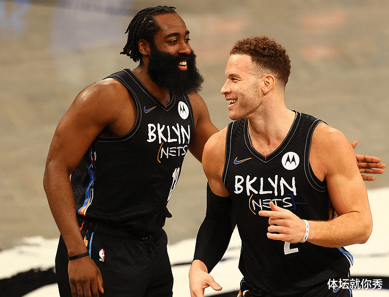 篮网队|篮网从落后12分到大胜11分的原因！有谁注意，他在末节被纳什弃用了