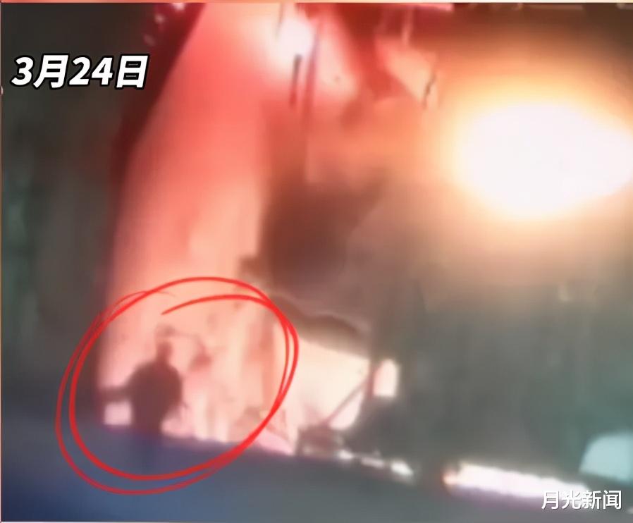 月光新闻 34岁钢厂职工跳入高炉钢水中自杀，瞬间被烧化，官方：股票亏损压力大