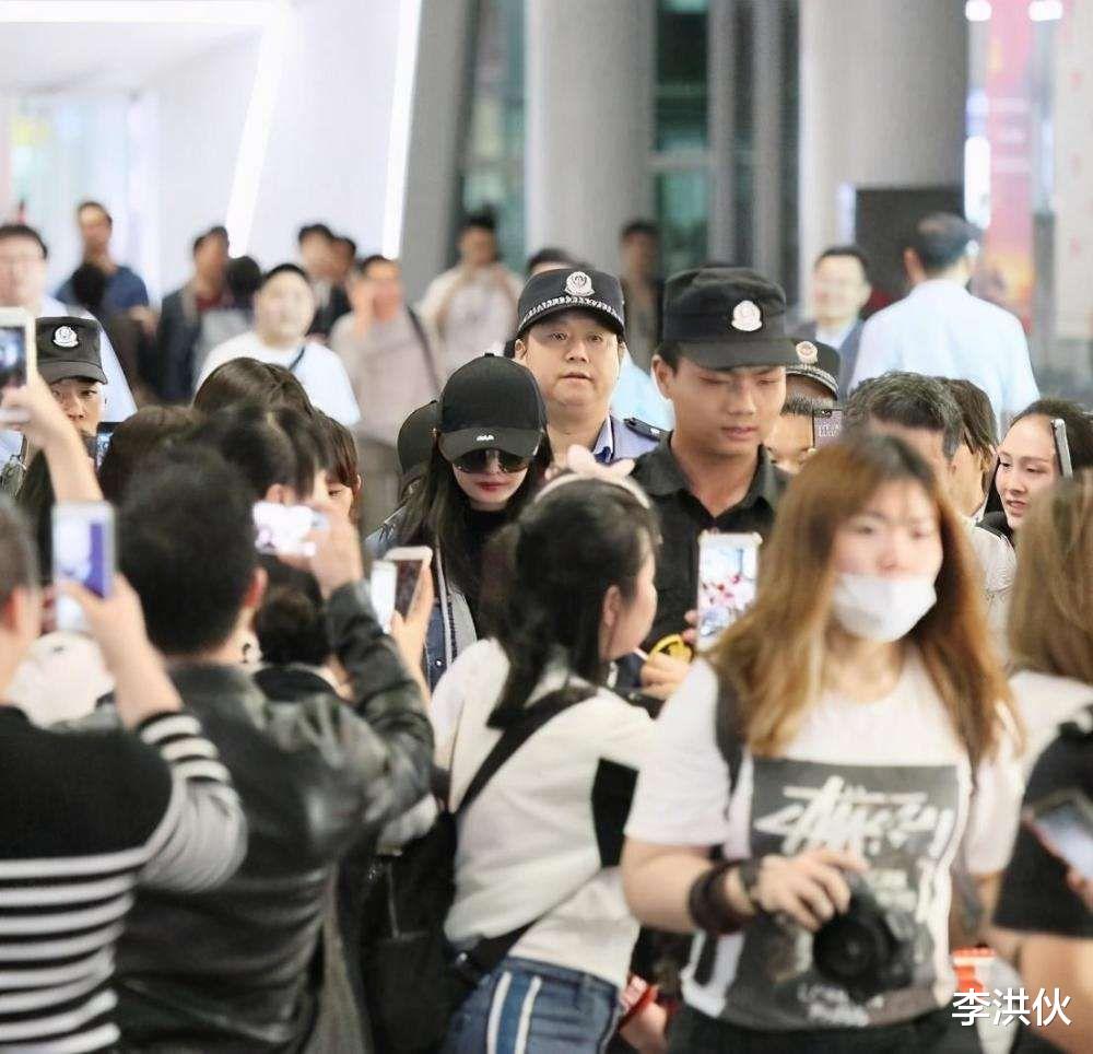 肖战|选秀产业下的代拍经济，肖战一张照片卖8万，为了钱代拍也会拼命