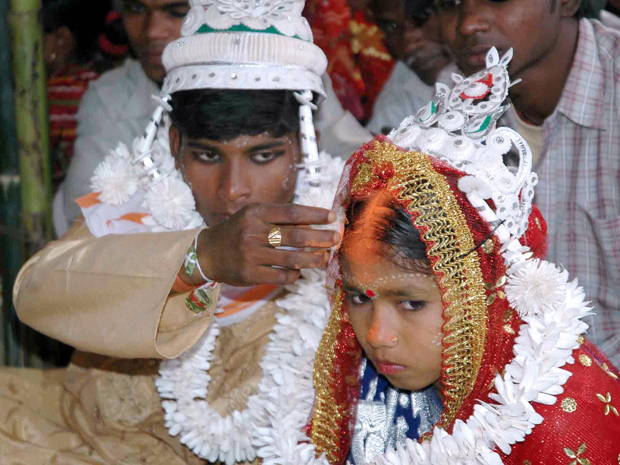 印度童婚：女孩不到15歲出嫁，最小新娘還在吃奶，嫁妝少得可憐-圖5
