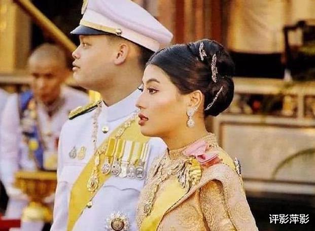 泰国二公主预热庆生，首次公布自家豪宅，门口摆放神兽装饰