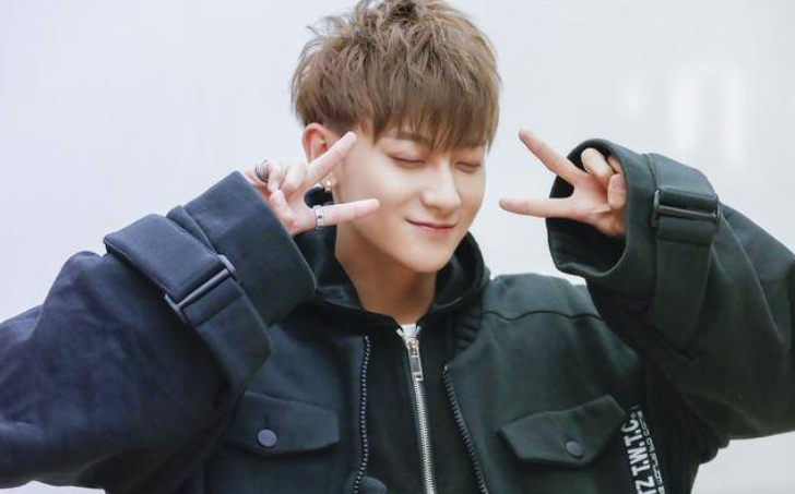 直男|至今“零绯闻”的5大男星，这3位是因为太直男，他俩则是太专一